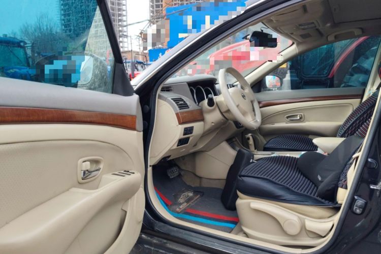 Used Nissan Sylphy 2009 1.6XL Automatic Luxury Sunroof Edition Driver Seat