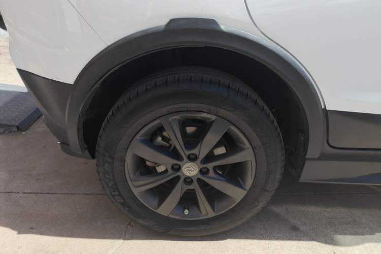 Used BYD Yuan New Energy 2018 EV360 Smart Connect Cool Edition
