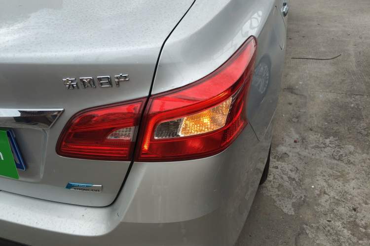 Used Nissan Sylphy 2019 1.6XE CVT Comfort Edition China VI Standard Exterior 3