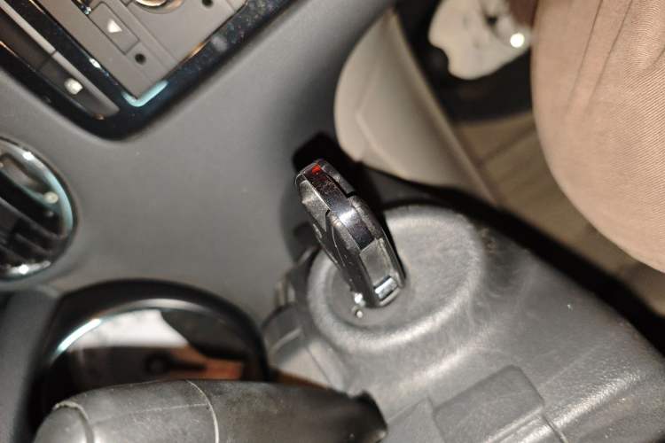 Used Peugeot 408 2013 2.0L Automatic Comfort Edition
