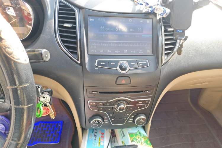 Used Bestune B50 2013 1.6L automatic luxury version