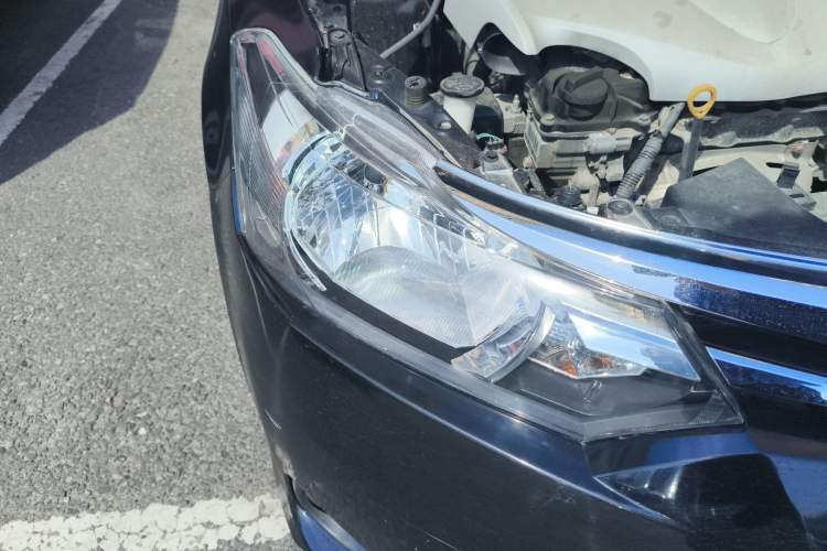 Used Toyota Vios 2014 1.5L Automatic ZhiZhen Edition Right Front Headlight