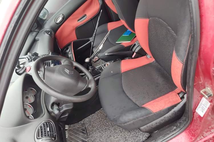 Used Citroen C2 2010 1.4L Manual Comfort Edition Left Front Seat