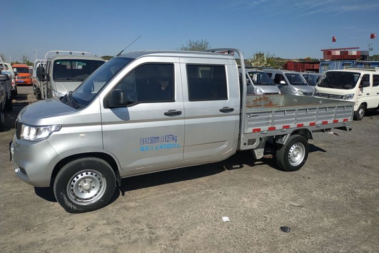 Used Wuling Rongguang New Truck 2021 1.5L Rural Version LV1 Extended Double-Cab L3C
