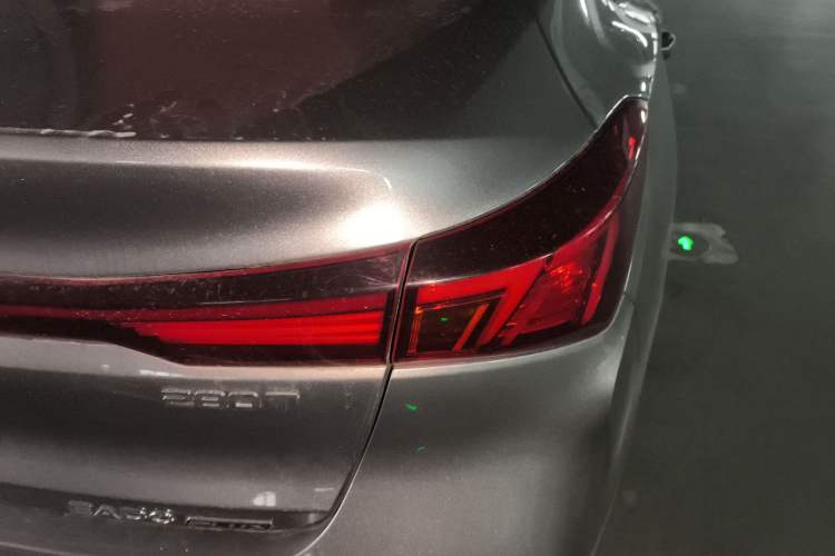 Used Changan Eado 2022 PLUS Blue Whale NE 1.4T GDI DCT Prestige Edition
