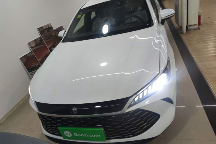 Used BYD Qin PLUS  Front