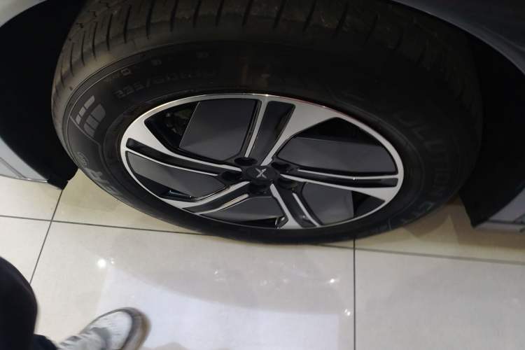 Used XPeng G6 2023 580 Long-Range Pro