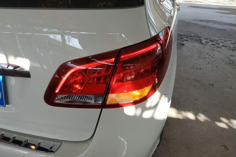 Used Mercedes-Benz B-Class 2019 B 200 Sport Edition
