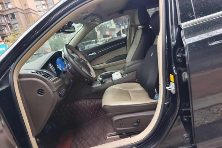 Used Chrysler 300C 2014 3.0L Excellence Edition
