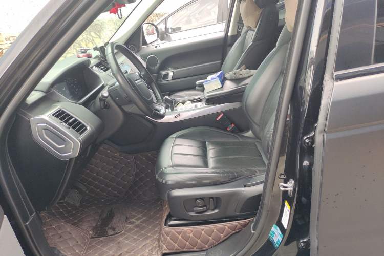 Used Land Rover Range Sport 2019 3.0 L6 SE