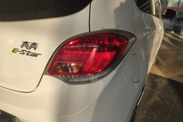 Used Oshan Benni E-Star 2021 National Edition Xin Yue Version Lithium Iron Phosphate (31.86 kWh)