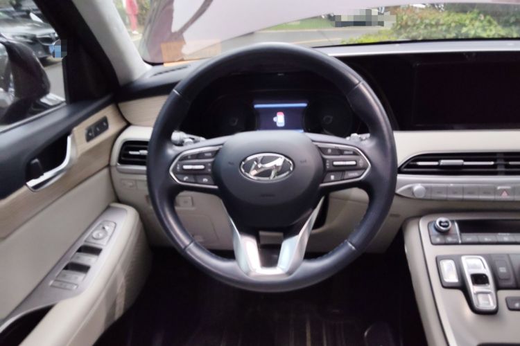 Used Hyundai Palisade 2021 3.5L Automatic 4x4 GLS
