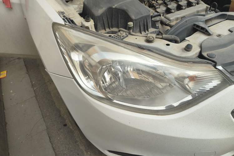 Used Chevrolet Sail 2015 Sail 3 1.5L Manual with Ideal Sunroof Edition