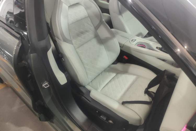 Used Zeekr 001 2025 WE Edition 100 kWh Rear-Wheel Drive