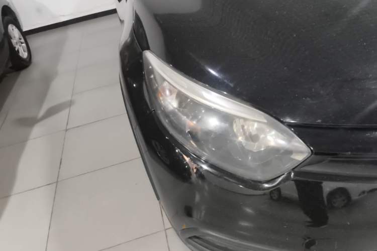 Used Renault Captur 2015 1.2T Automatic Standard Edition
