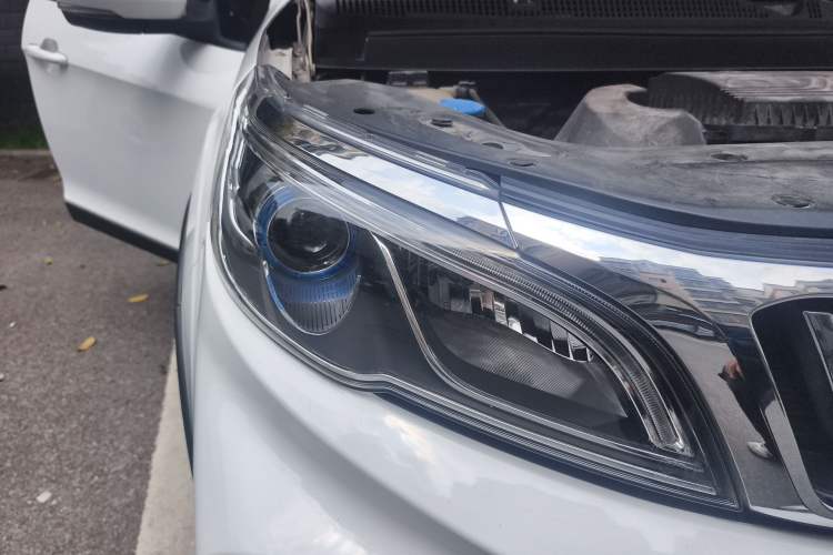 Used Geely Auto Vision X3 2019 Upgraded Model 1.5L Manual Luxury Version
