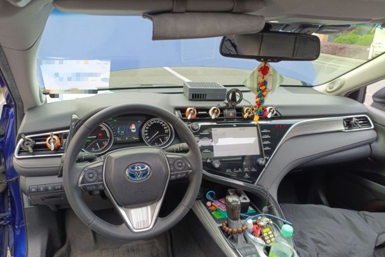 Used Toyota Camry 2018 Dual-Engine 2.5HQ Flagship Edition Center Console