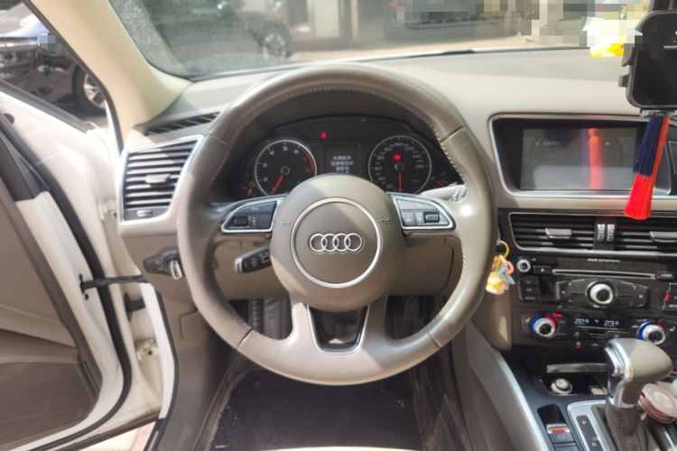 Used Audi Q5 2015 40 TFSI Technology Edition