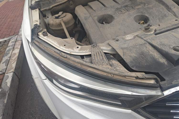 Used Bestune X40 2019 1.6L Manual Luxury Edition China VI
