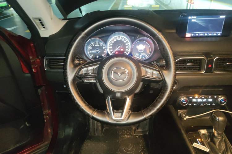 Used Mazda CX-5 2020 2.0L Automatic Two-Wheel Drive Smart Version Steering Wheel