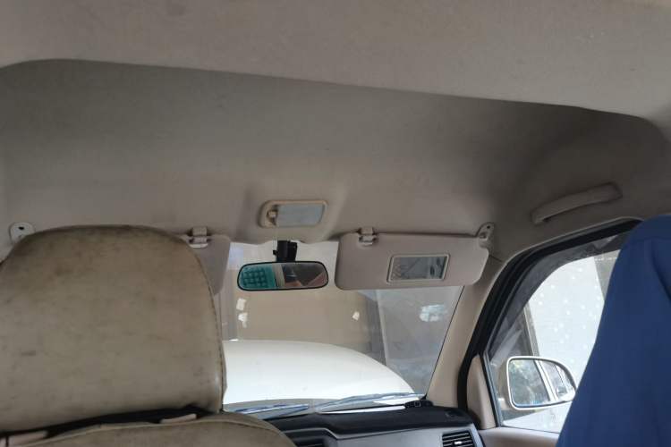 Used Wuling Rongguang 2014 1.5L S Standard Version