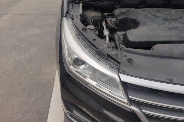 Used Baojun 730 2019 1.5L Manual Fashion Model 7-seater National V
