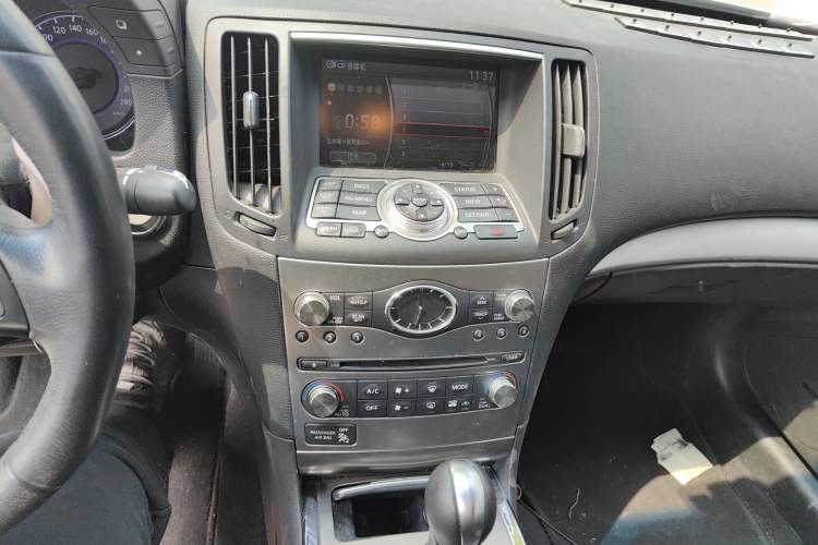 Used Infiniti G Series 2013 G25 Sedan Sport Edition Audio And AC Panel