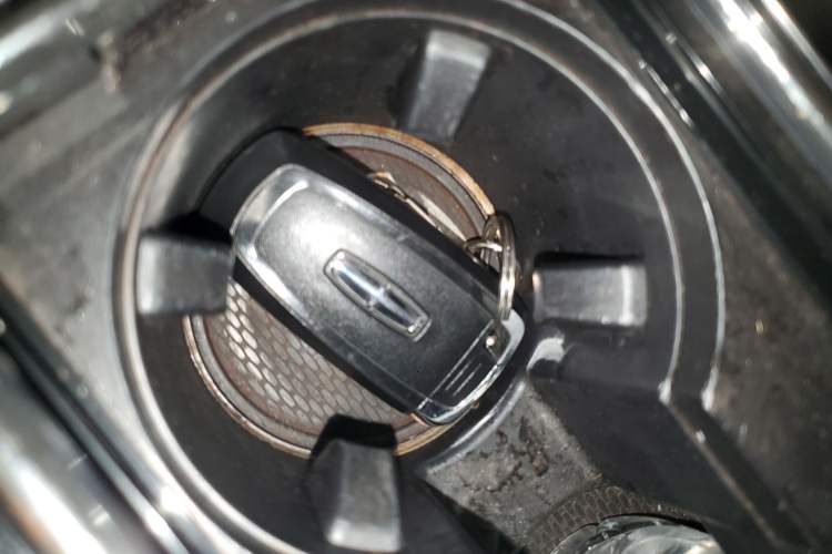 Used Lincoln Corsair 2020 2.0T Two-Wheel Drive Luxury Edition Vehicle Key