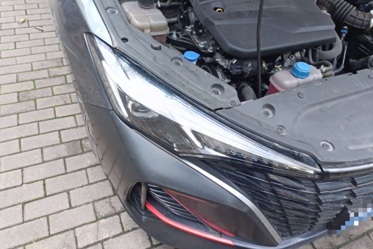 Used CHANGAN Eado 2023 Changan Edition PLUS Blue Whale NE 1.4T GDI DCT Prestige Version Right Front Headlight