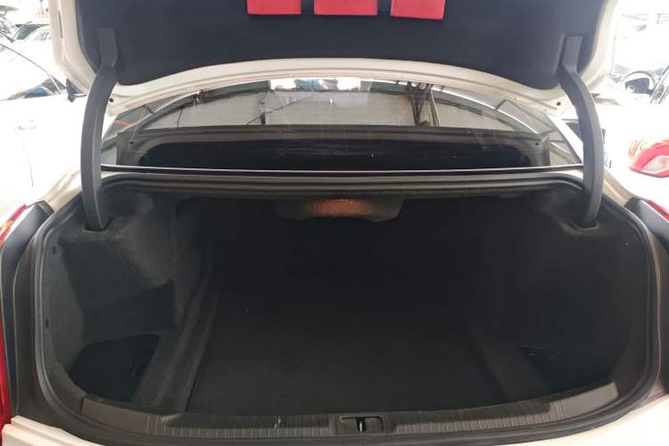 Used Cadillac ATS-L 2017 28T Tech Edition Trunk