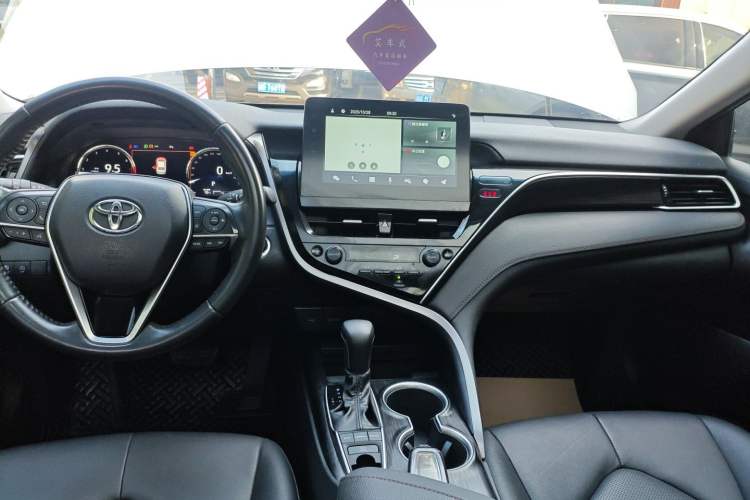 Used Toyota Camry 2021 2.5G Luxury Edition