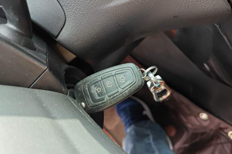 Used Ford Focus 2018 Sedan Classic 1.6L Automatic Trendy SmartDrive Edition
