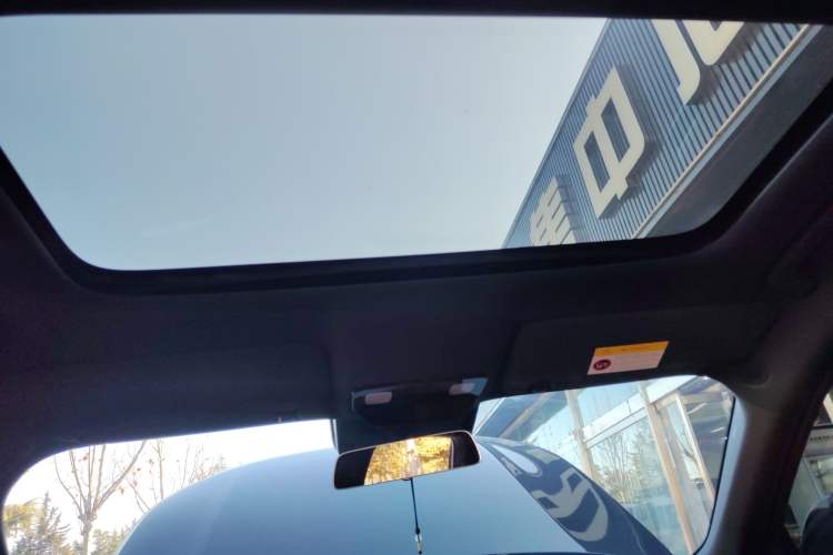 Used Li Auto L8 2024 Pro Model
