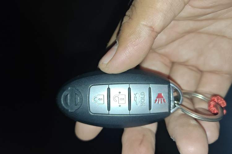 Used Nissan Tiida 2008 1.6L Automatic Smart Version Vehicle Key