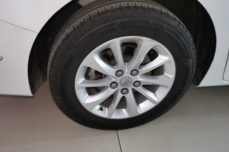 Used Buick GL8 2017 ES 28T Premium Version China V Standard
