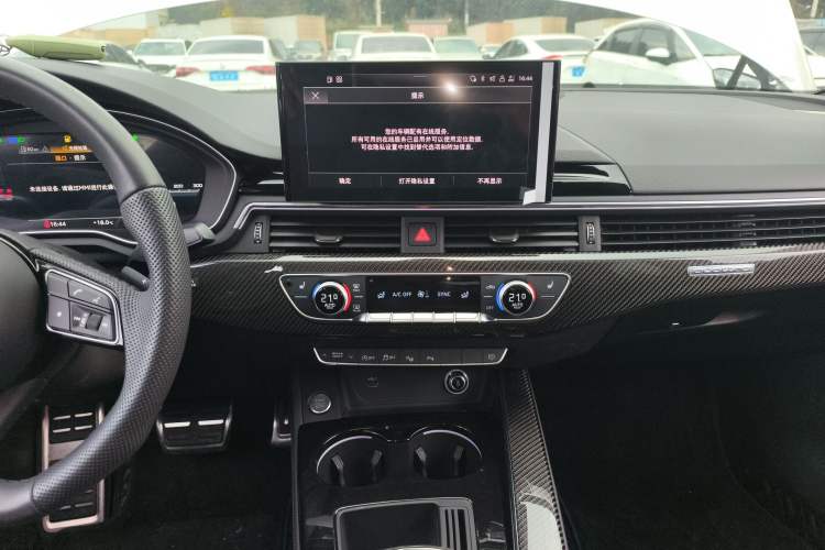 Used Audi A4L 2024 45 TFSI quattro Prestige Dynamic Edition
