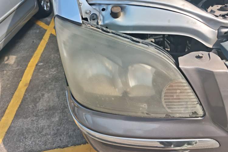 Used FORTHING Lingzhi 2013 M3 1.6L 7-Seater Luxury Model
