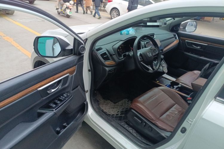 Used Honda CR-V 2021 240TURBO CVT 2WD Fashion Edition
