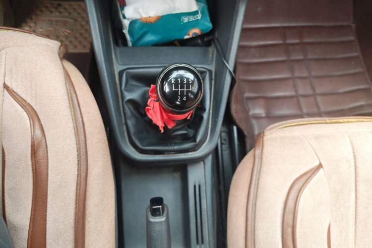 Used Volkswagen Santana 2016 1.6L Manual Fashion Edition