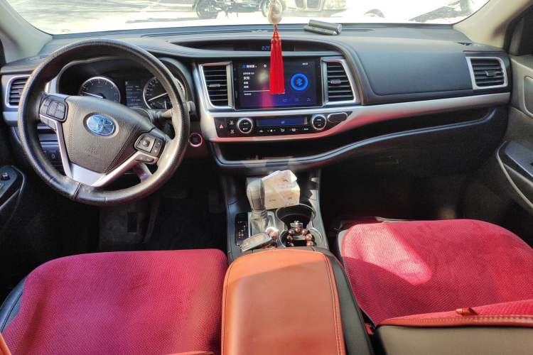 Used Toyota Highlander 2021 2.0T Four-Wheel Drive Luxury Edition 7 Seats Center Console