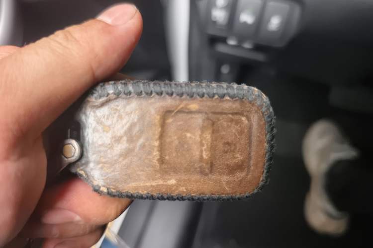 Used Honda CR-V 2015 2.4L two-wheel drive luxury version
