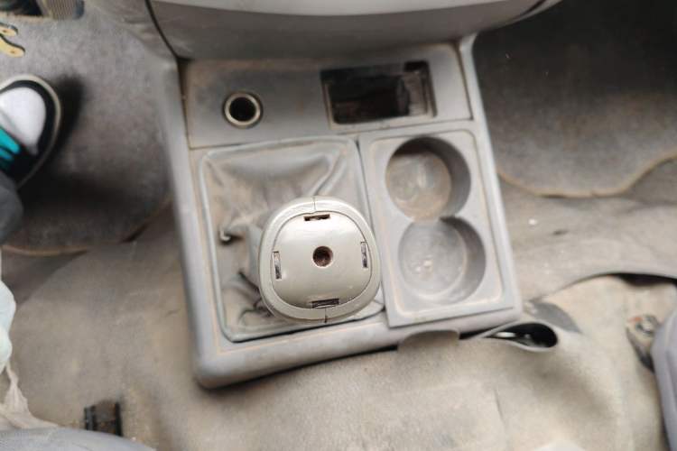 Used Jinbei Hiace  Gear Lever