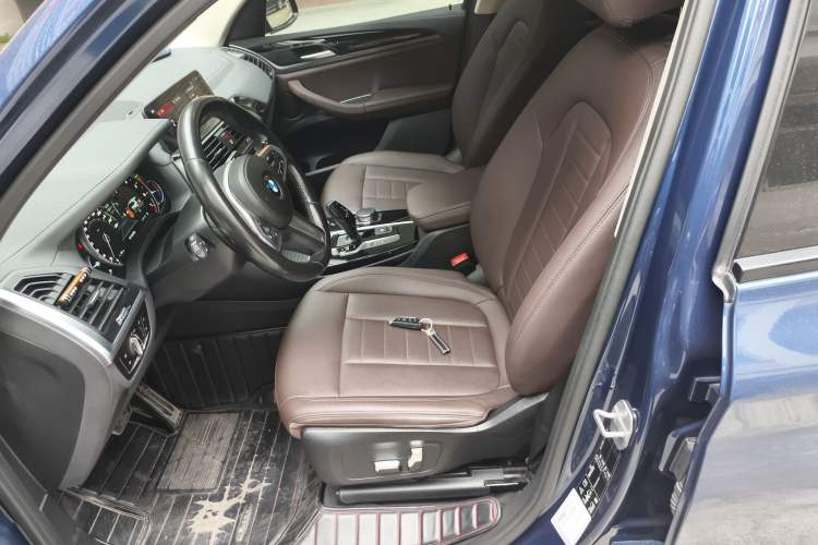 Used BMW X3 2018 xDrive25i M Sport Package China V Left Front Seat