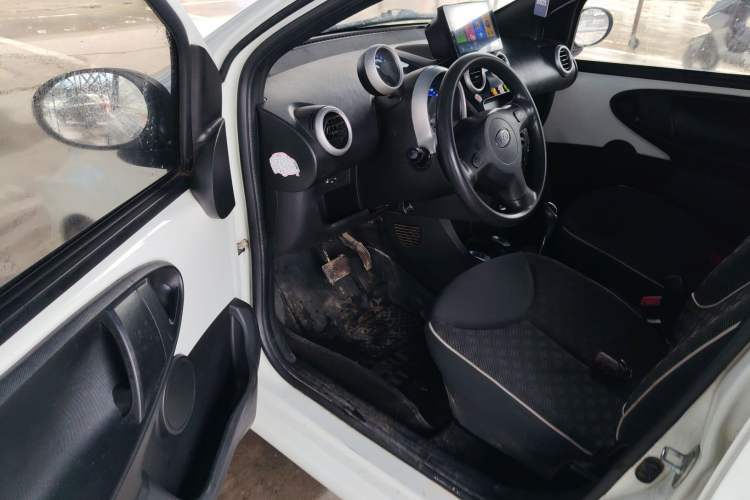 Used BYD F0 2015 1.0L AMT XuanKu Model