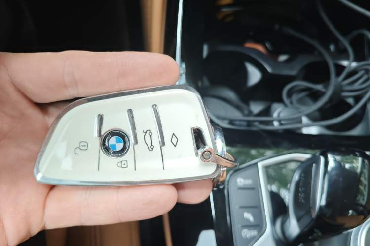 Used BMW X4 2022 xDrive 25i M Sport Package Vehicle Key