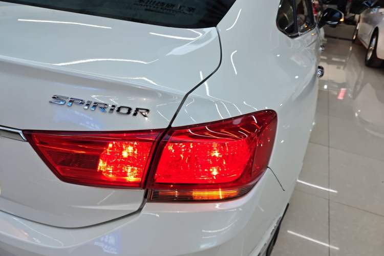 Used Honda Spirior 2017 2.0L Comfort Edition
