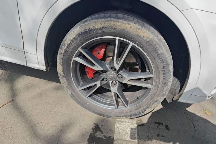 Used Audi Q5L 2020 40 TFSI Prestige Fashion Edition Right Front Wheel Hub