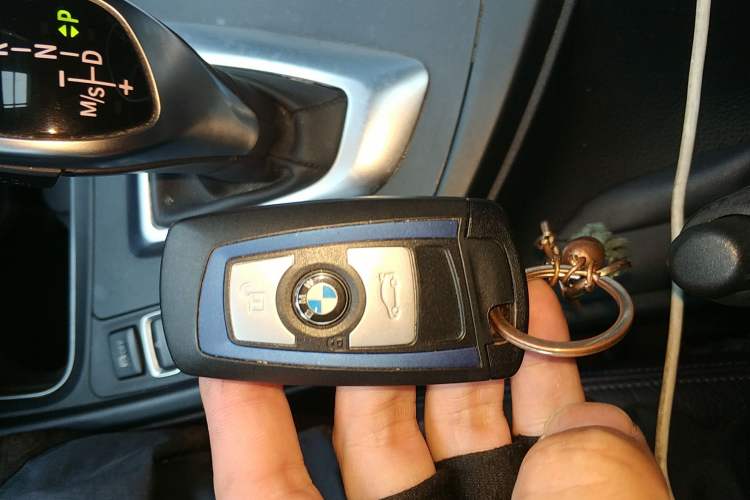 Used BMW 4 Series 2017 425i Gran Coupe Luxury M Sport Package Vehicle Key