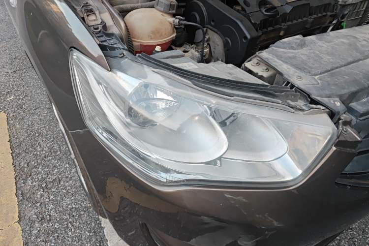 Used Citroen Elysee 2014 1.6L Manual Comfort Model
