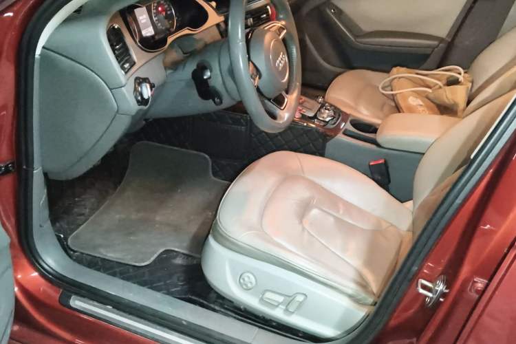 Used Audi A4L 2013 35 TFSI Automatic Comfort Model